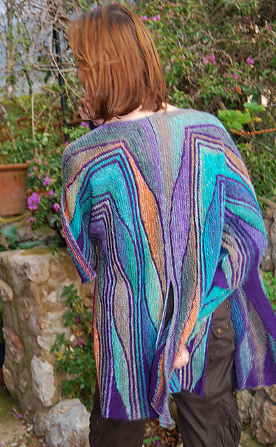 Soo Feminine Swing Knitted Jacekt