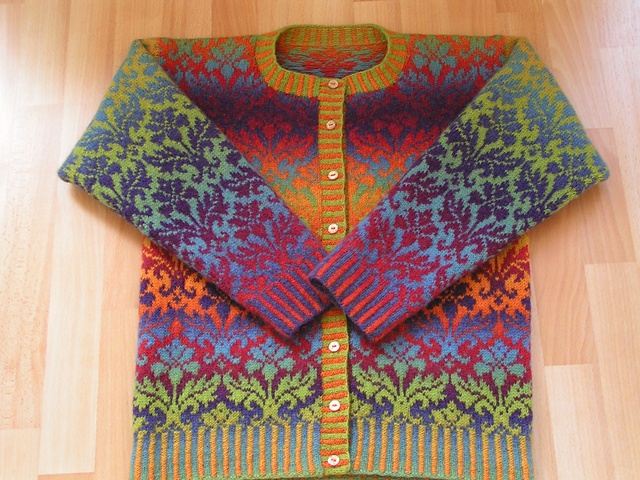 knitting kauni rainbow on ravelry